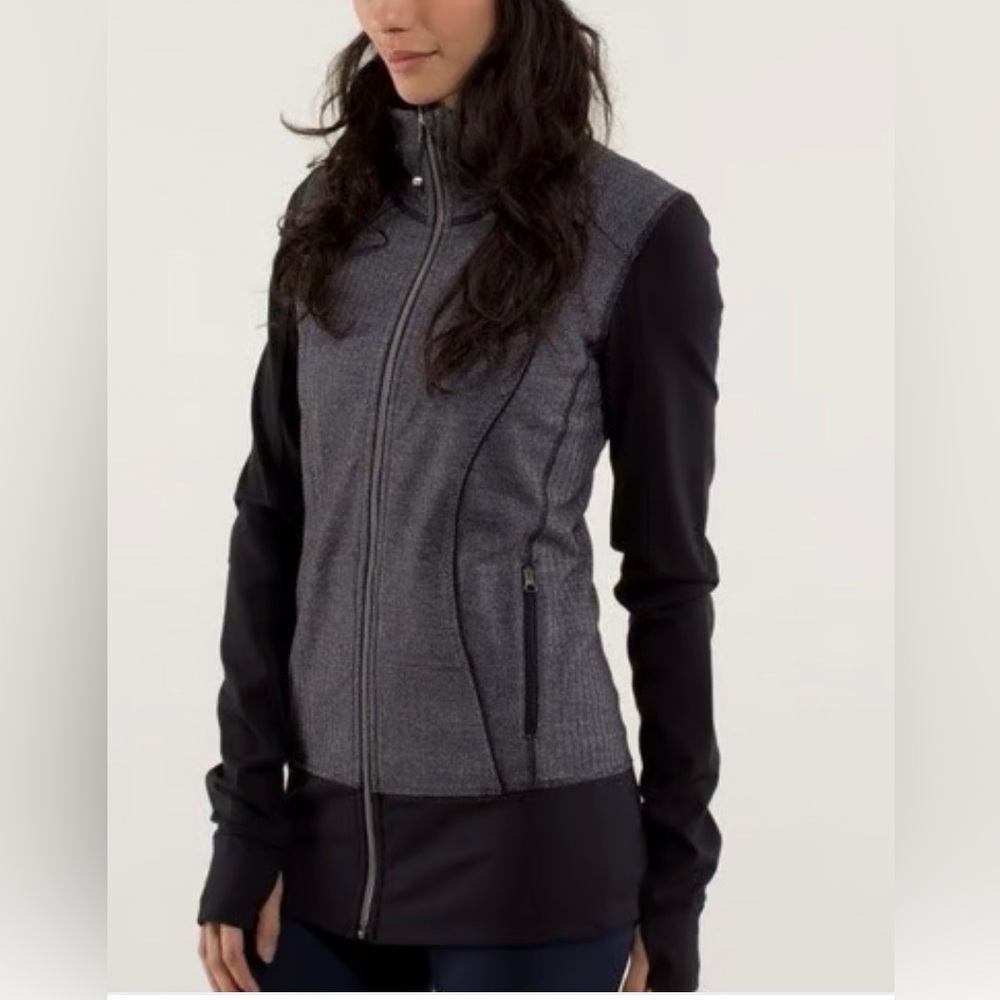 Lululemon Gray Black Herring Bone Mock Neck Zip-Up Track Jacket Size 4